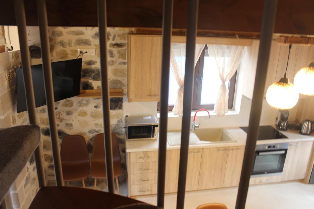 Piedra Residence Pigí Екстериор снимка