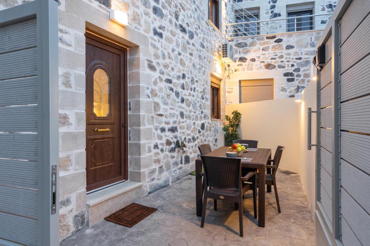Piedra Residence Pigí Екстериор снимка